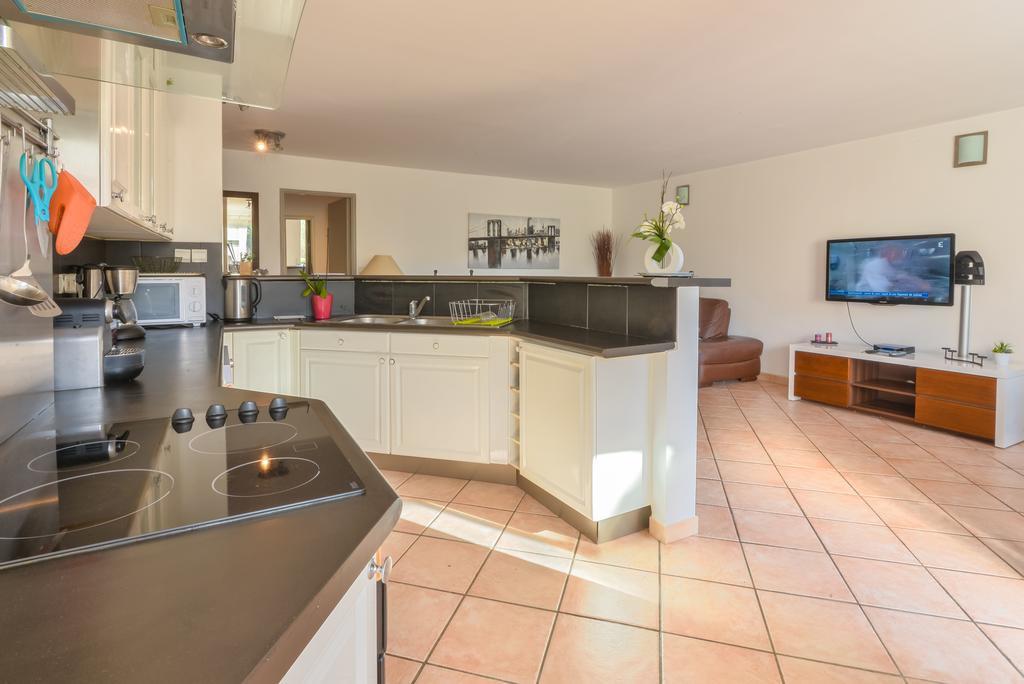 Cassis, Appartement 3 Chambres Avec Terrasse Luaran gambar