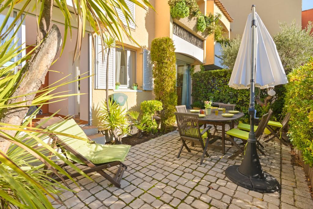 Cassis, Appartement 3 Chambres Avec Terrasse Luaran gambar